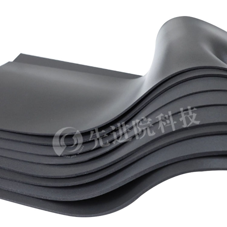 Conductive polyolefin foam